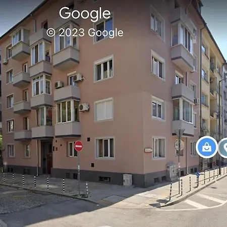 Apartment In The Heart Of